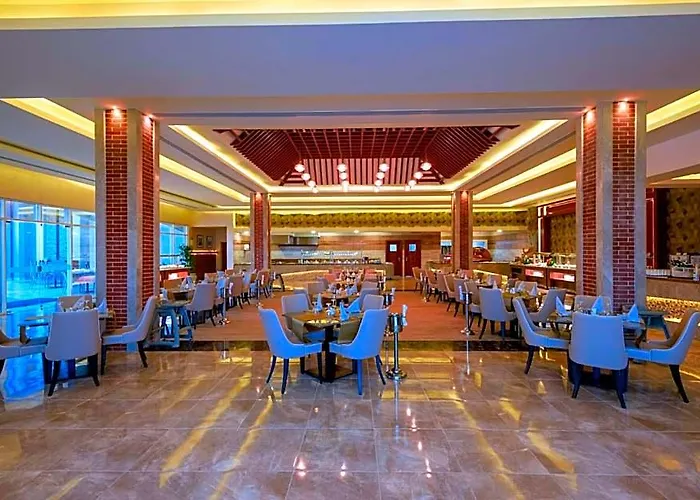 Pickalbatros Sea World Resort - Marsa Alam- "Aqua Park"