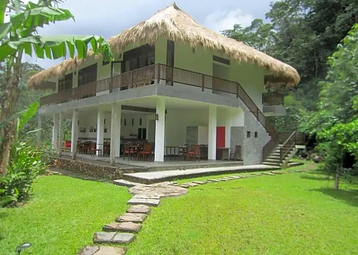 Kelimutu Crater Lakes Eco Lodge