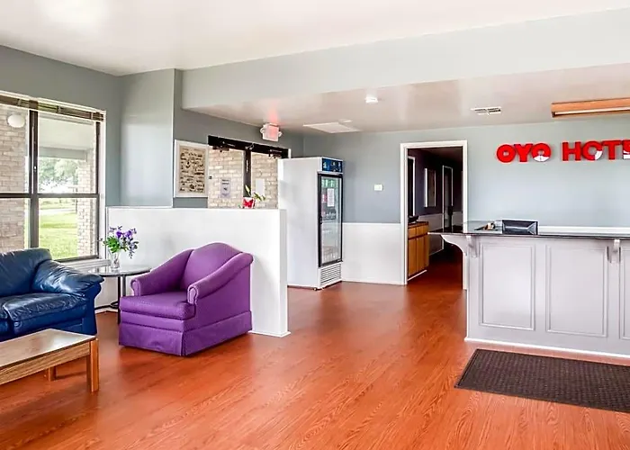Americas Best Value Inn Lockhart