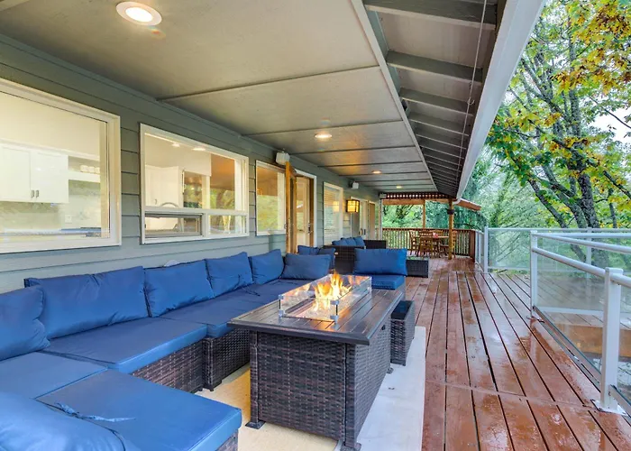 Tranquil Riverfront Retreat