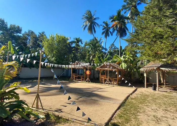 Leelawadee Bungalow And Restaurant