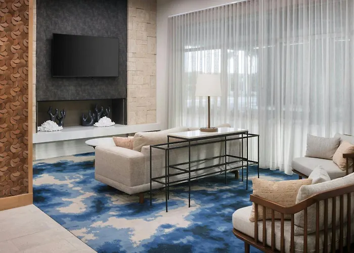 Fairfield Inn & Suites By Marriott Melbourne Beach