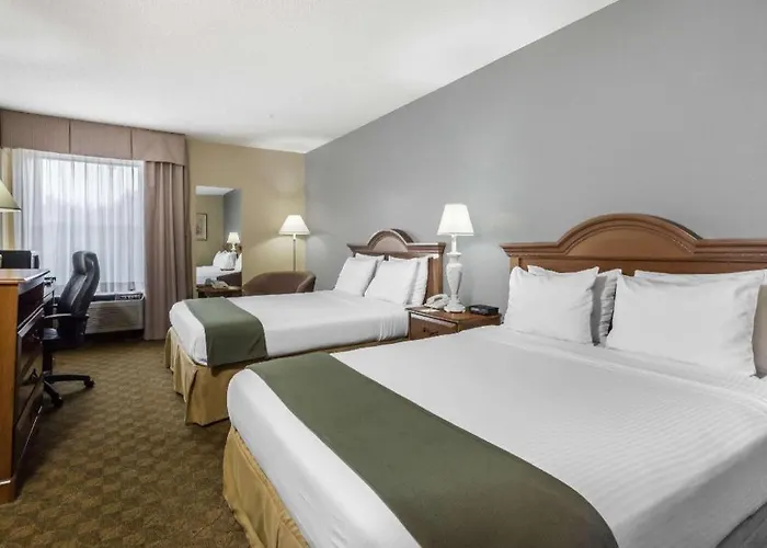 Days Inn By Wyndham Selma