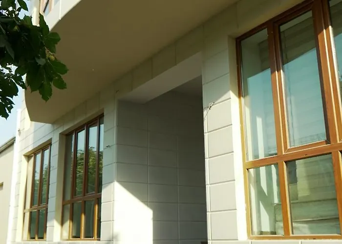Khan Hotel