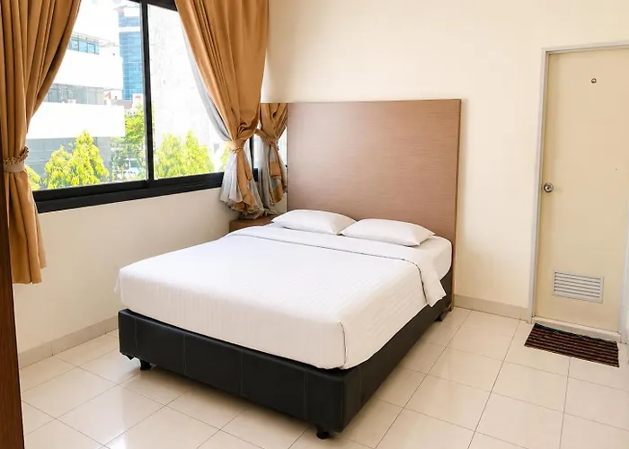 Marina Jampea Hotel