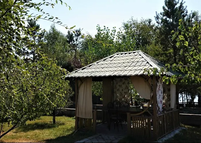 Kambuz Hotel Sevan
