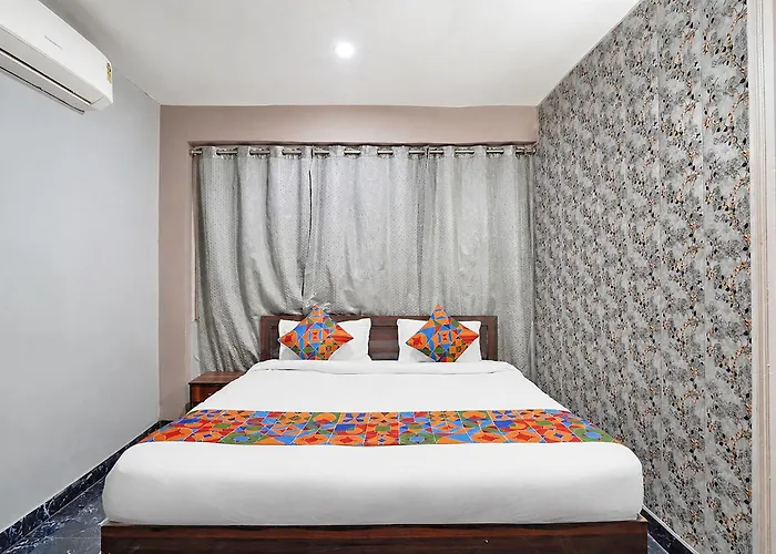 FabHotel Pillow&Pesto