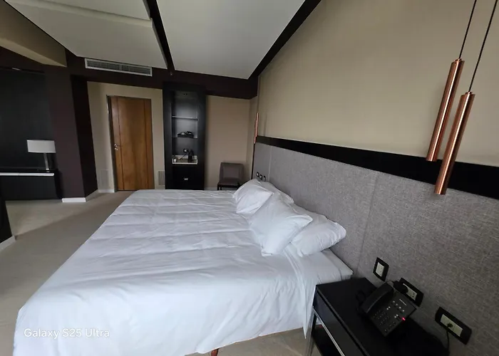 Azahar Hotel & Spa