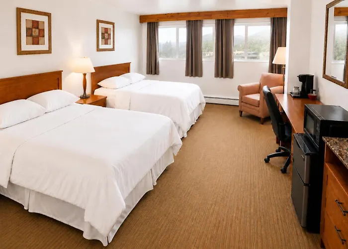 Frontier Lodge