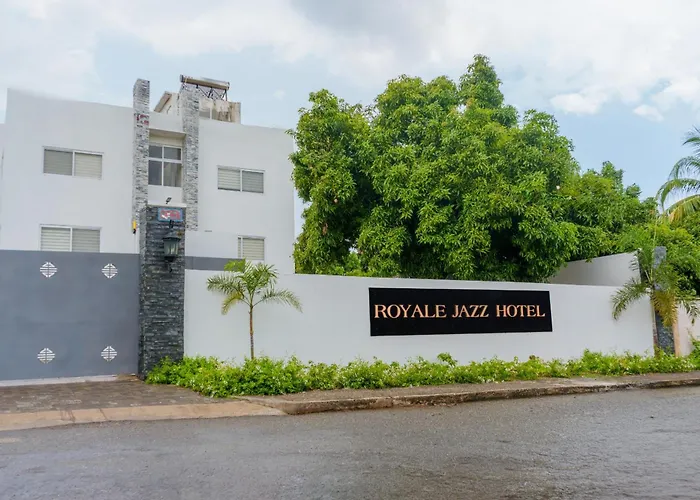 Royale Jazz Hotel