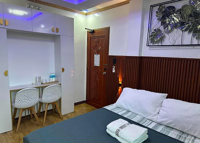 S&L Lodging House And Tampisaw Restaurant