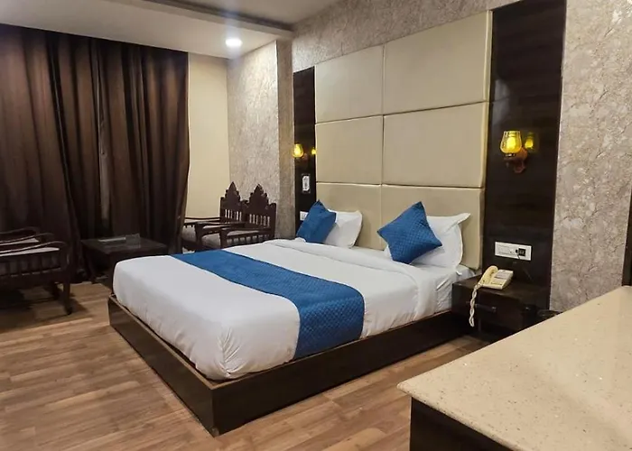 New Chanakya Hotel Bar & Restaurant