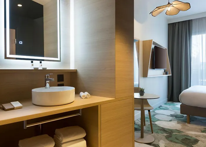 Mercure Nimes Centre Arenes