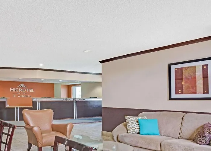 Microtel Inn & Suites By Wyndham Houston