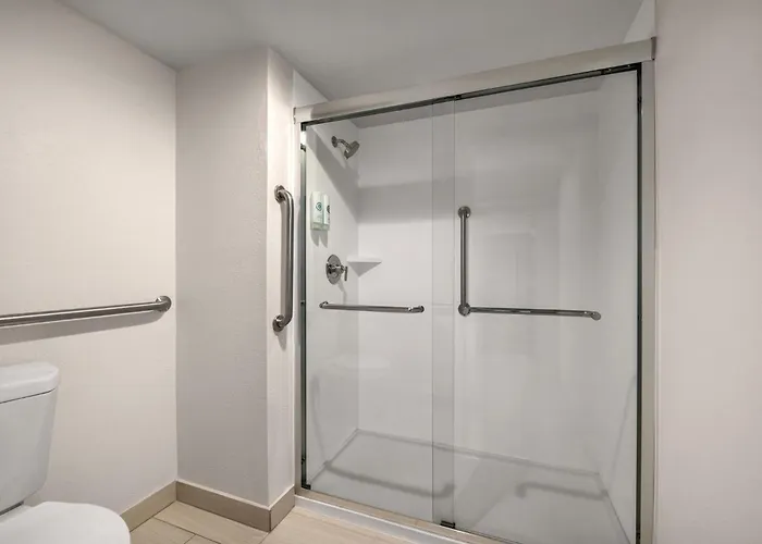 Atwell Suites Panama City Beach Southeast By Ihg