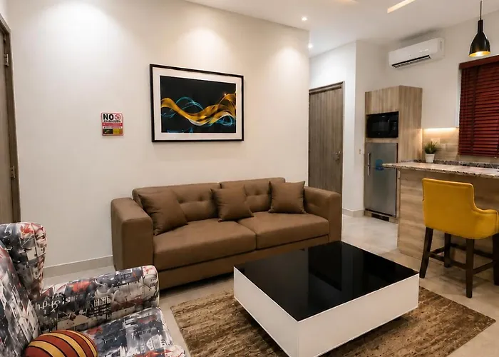Kiniz Apartments & Hotel, Uyo