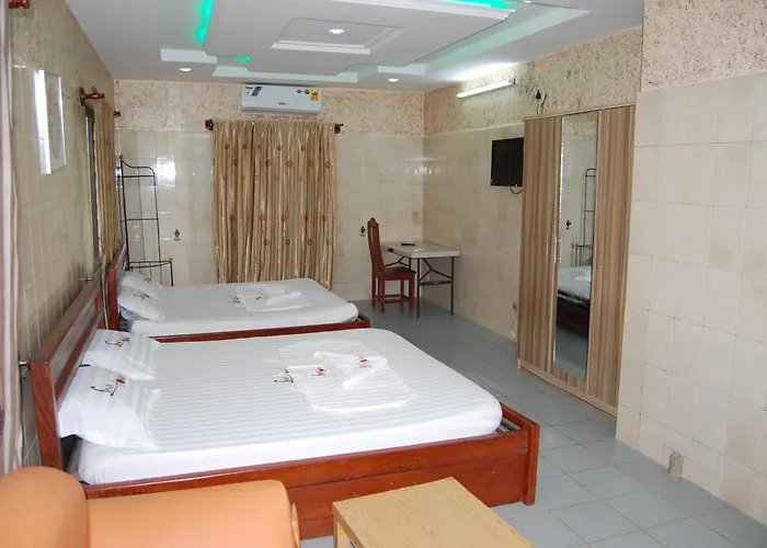 Link Hotel