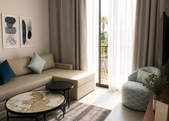 L'Escale Suites - Tamuda Bay By 7Av Hotels