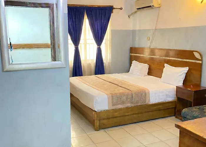 Embel Hotel
