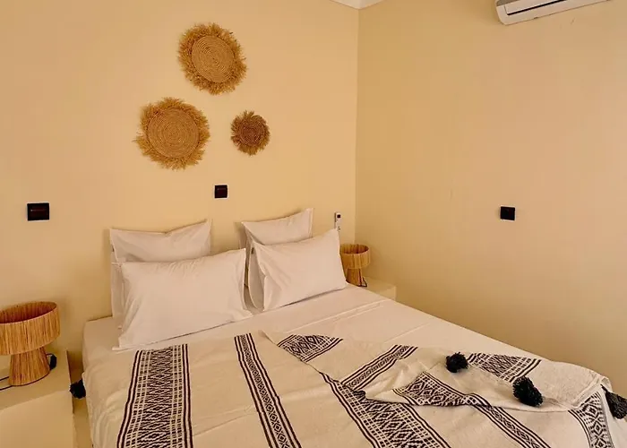Lakasbah Du Lac-Boutique Hotel & Restaurant