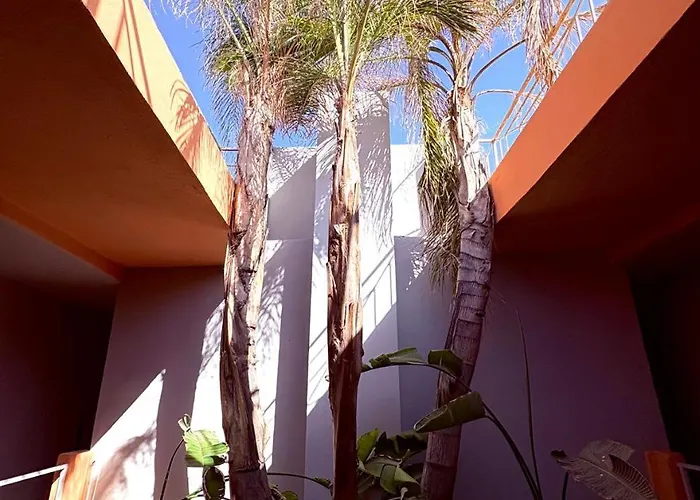 Lakasbah du Lac-Boutique Hotel&Restaurant