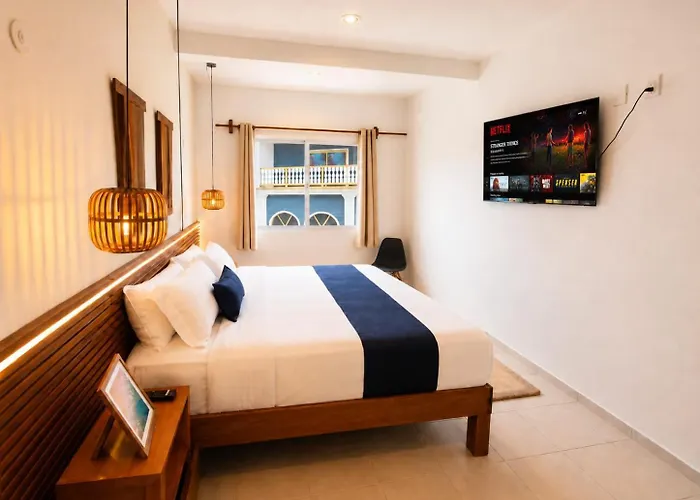 Hotel Isla Mujeres Centro & Beach Club Included