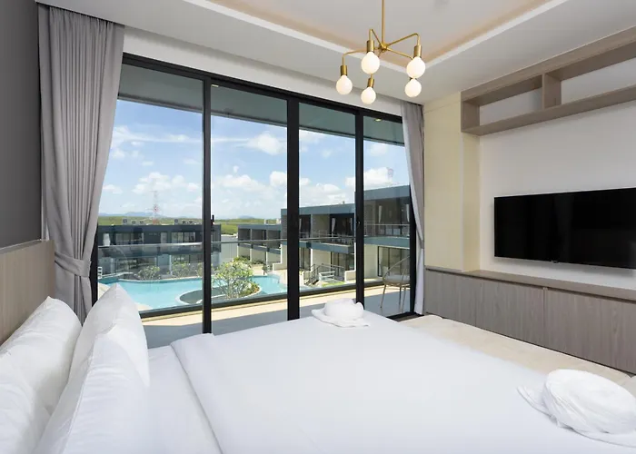 Elite Suites Villas Maikhao Phuket