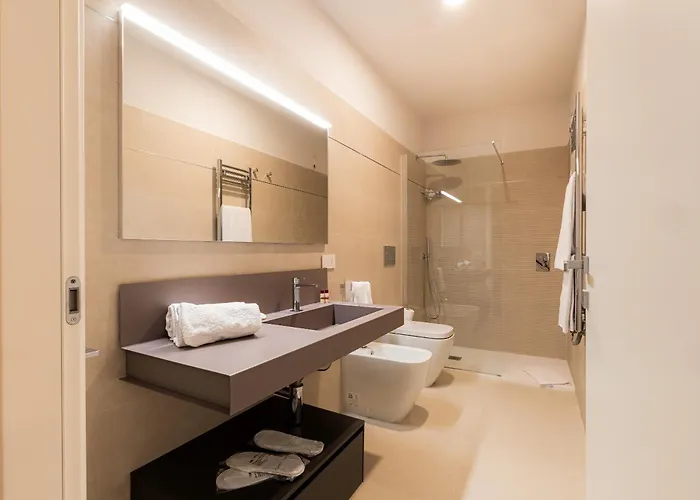 Kt Exclusive Hotel