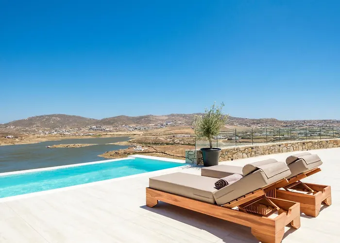 Vinara Luxury Suites Mykonos