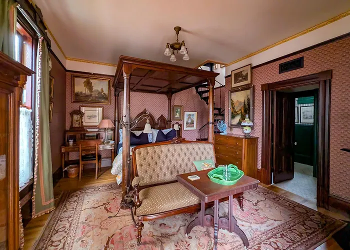 The Arthur Blair Historic Inn