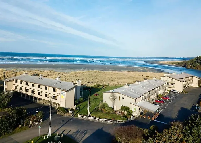 Hi-Tide Resort Queen Bed Unit 12
