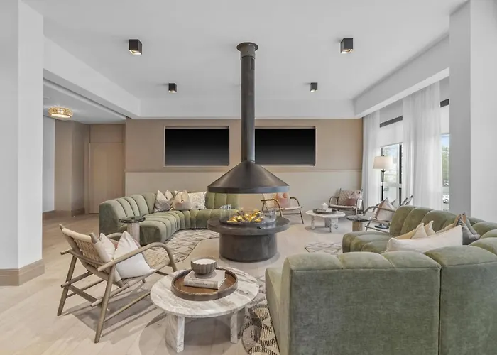 Hyatus Luxury Residences Salem