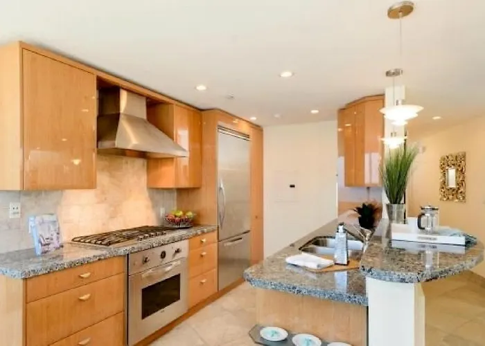 One Bedroom Oceanfront Residence With Panoramic Views