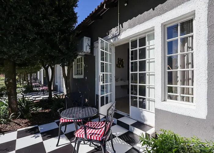 6Th On Jupiter Boutique Hotel And Events