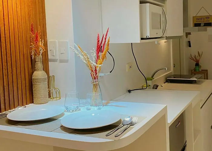 Lotuz Staycation At Azure North