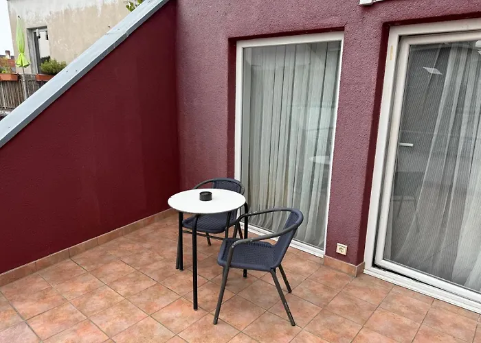 Maxim City Apartment