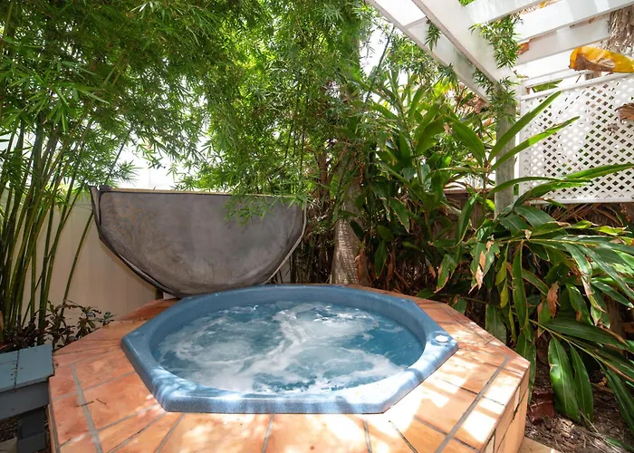 Melbourne Beach Bungalow