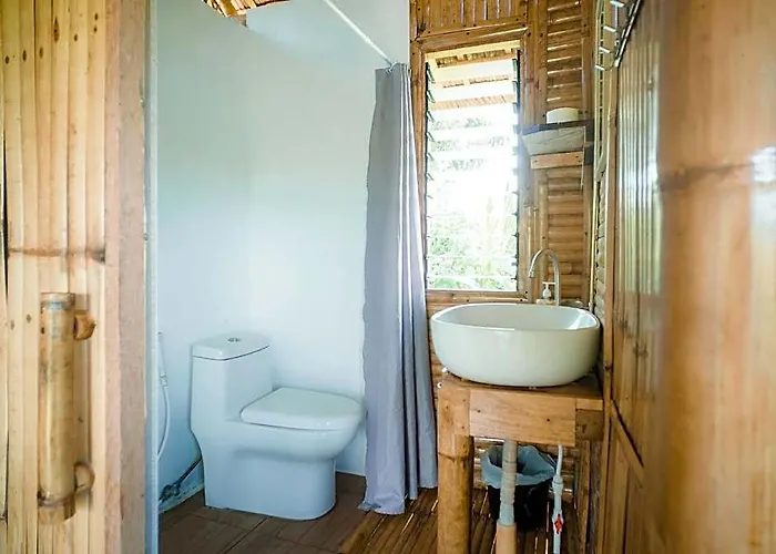 Ocean Green Eco-Lodge
