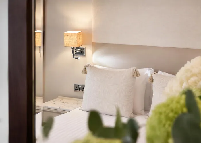 London Bridge Hotel