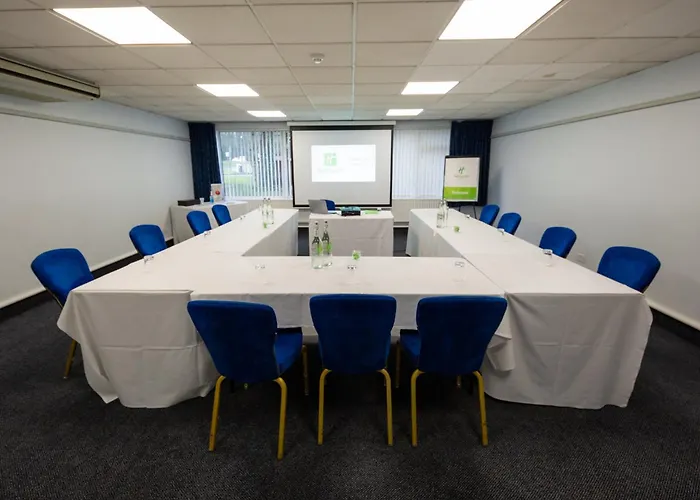 Holiday Inn Newport By Ihg