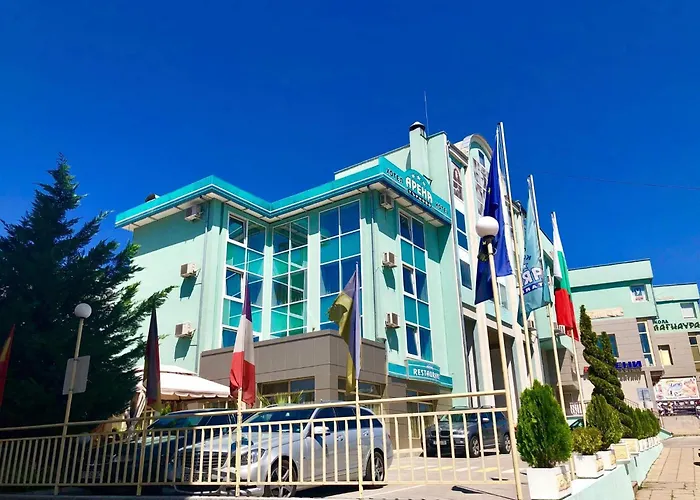 Arena Tarnovo Hotel -Free Large Private Parking