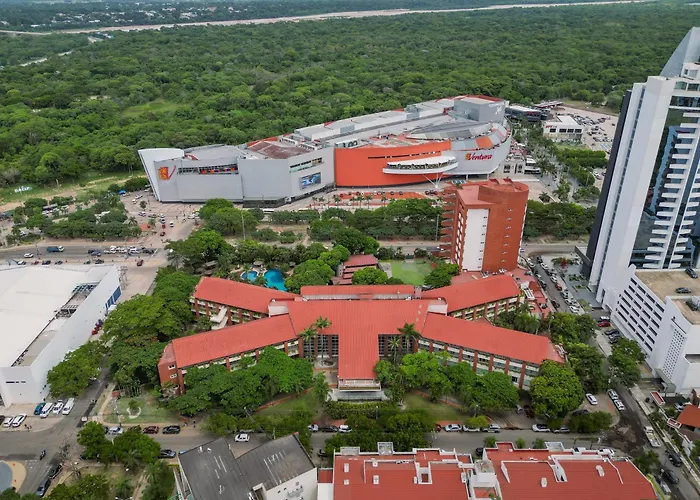 Hotel Camino Real