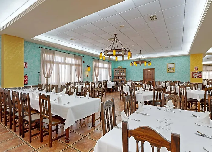 Moya Hotel Restaurante
