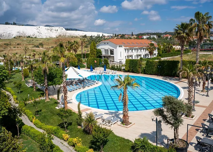 Tripolis Hotel