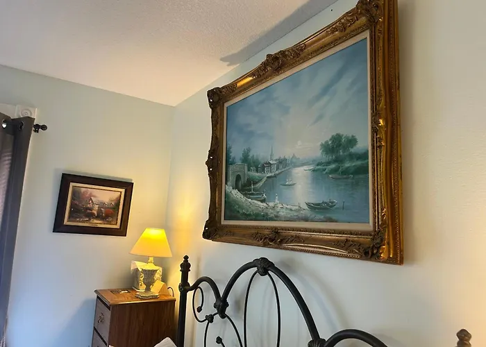 Woodstock Inn Bed & Breakfast