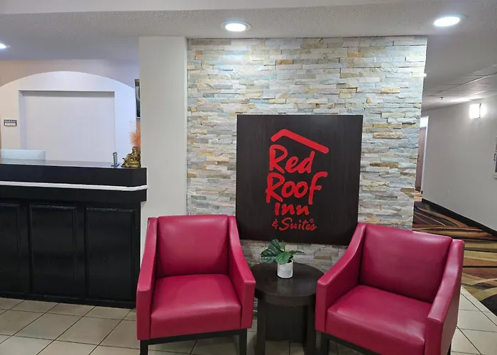 Red Roof Inn & Suites Hinesville