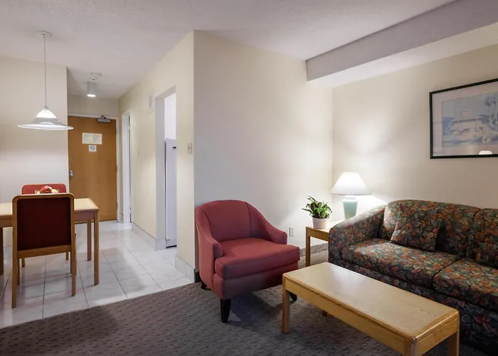 Cartier Place Suite Hotel