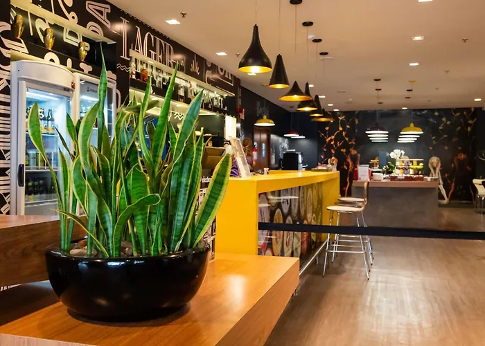 ibis Joinville