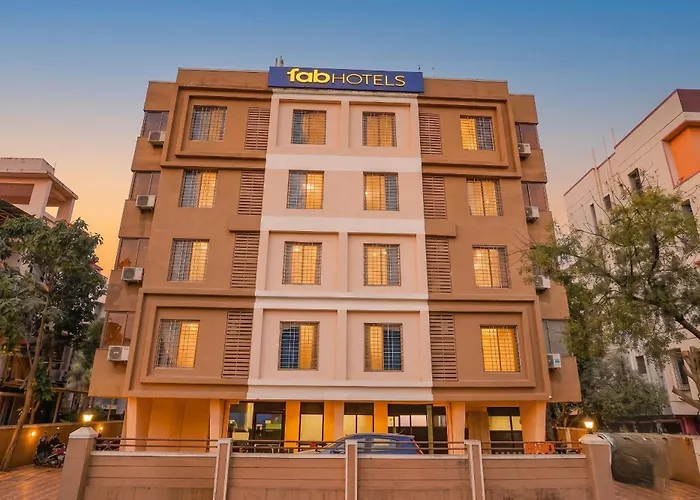 Fabhotel 24 Baner - Nr Mcf Camp