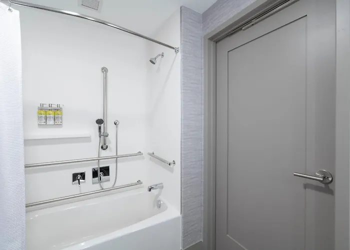Staybridge Suites - Boston Logan Airport - Revere By Ihg